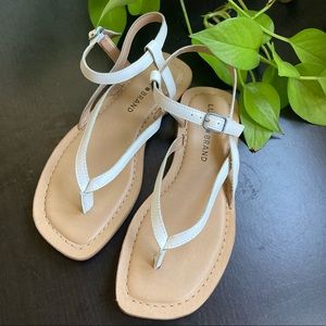 EUC Lucky Brand white sandals. Size 5.